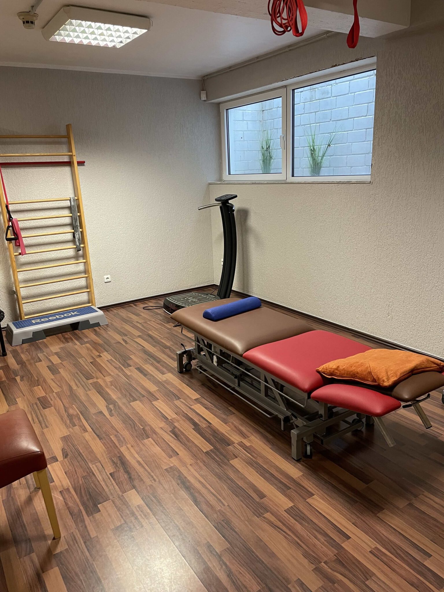 Physio Düren Behandlungsliege